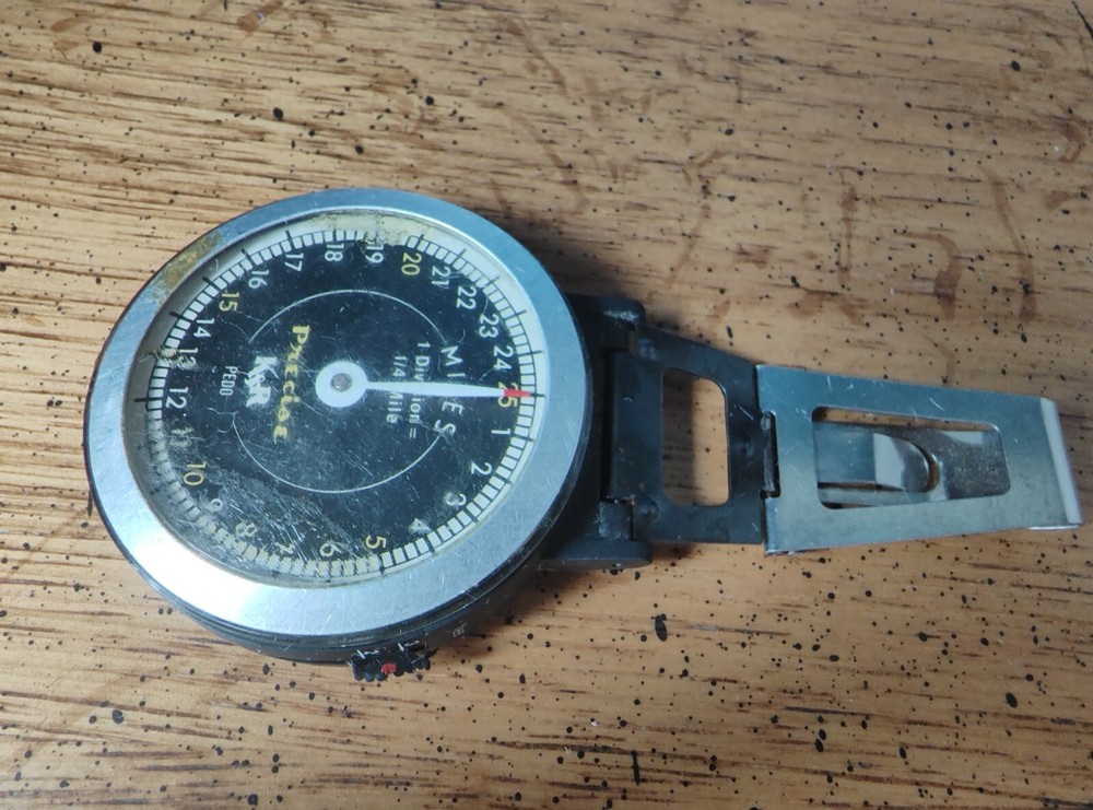 Vintage K&R Precise Pedometer with Clip - Untested