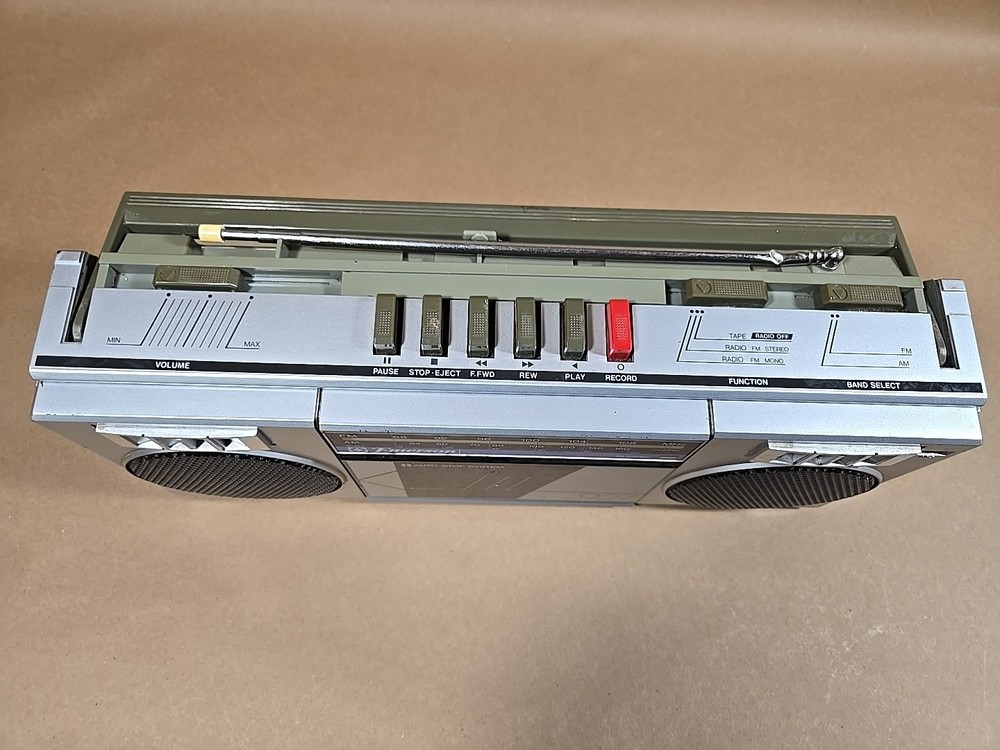 Vintage Emerson Receiver Stereo Cassette Recorder Model CTR926 Works!