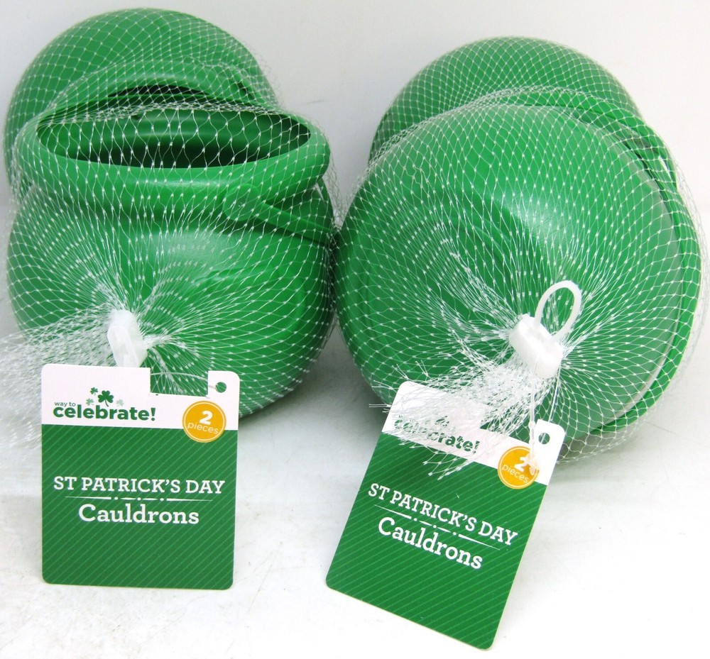Celebrate, St. Patrick s Day Plastic Cauldrons, 2-2 Piece Sets.