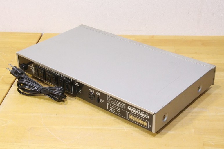 AKAI DT-320 Vintage Digital Audio Timer Component Stereo System