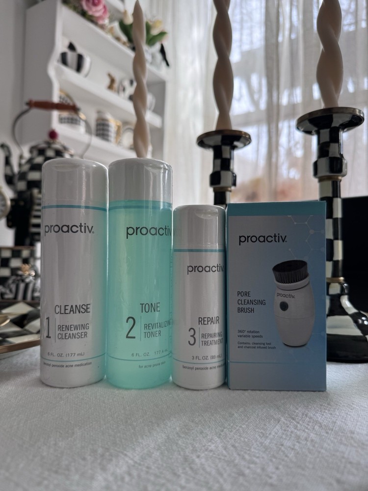 Proactive Kit with Pore Cleansing Brush Blackhead Remover