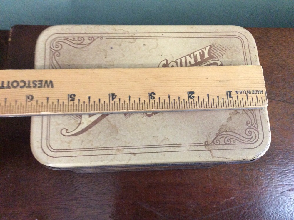 Lancaster County Candy Hinged Tin Panoramic View Penn Square 1905 on side ✔