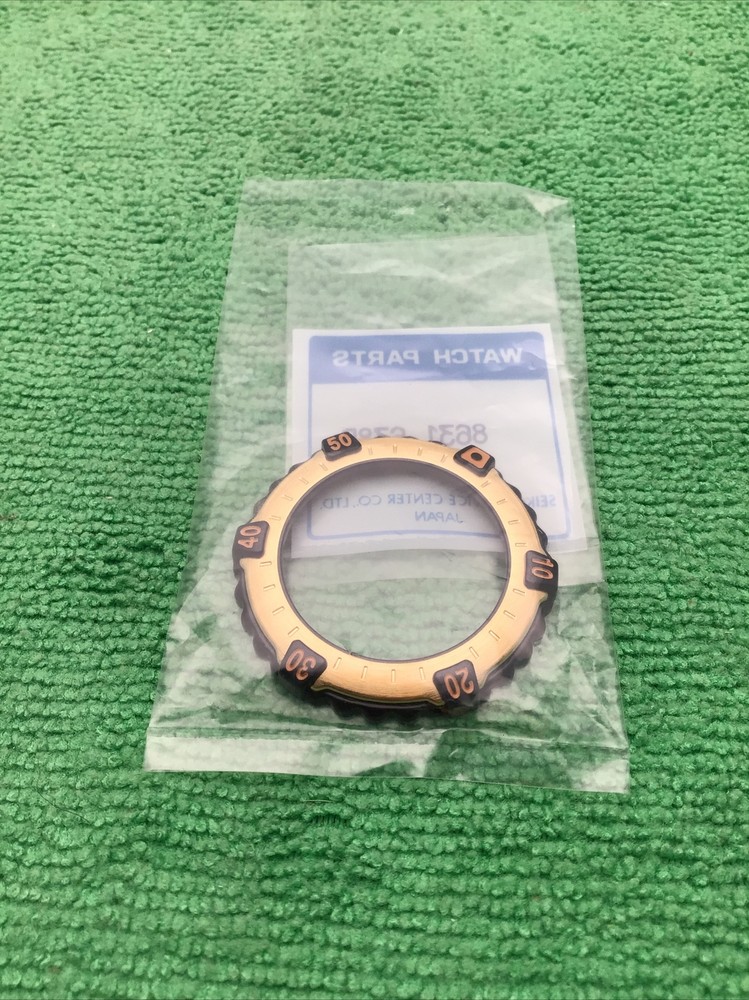 Seiko Genuine Bezel 8631 638B, NOS