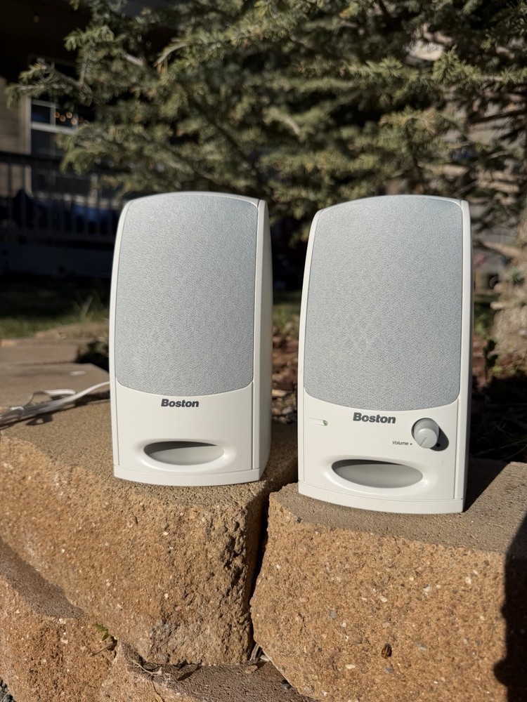 Boston Acoustics BA265 computer speakers