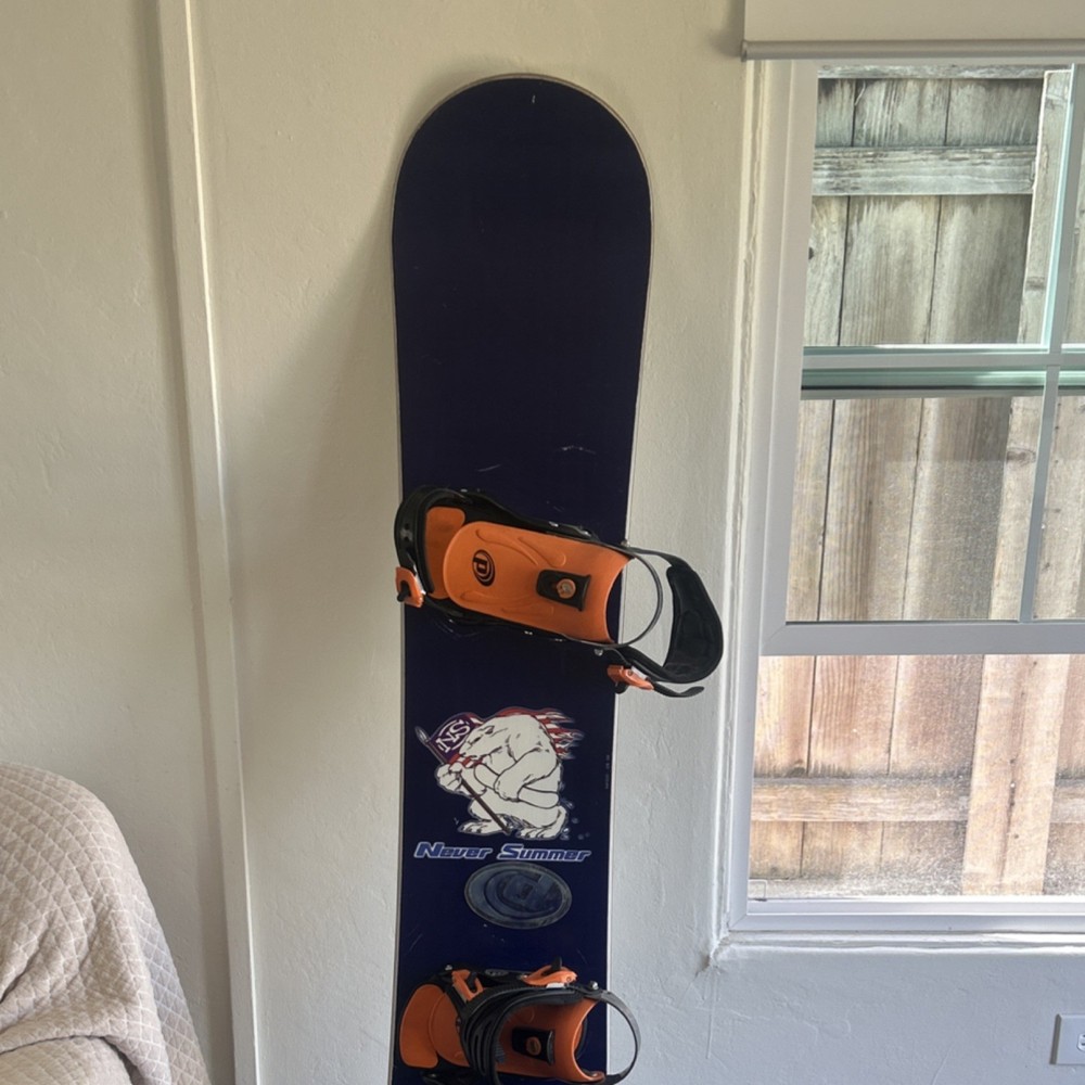 Never Summer Snowboard Blue Orange White with Bindings 4x4 Mount Pattern
