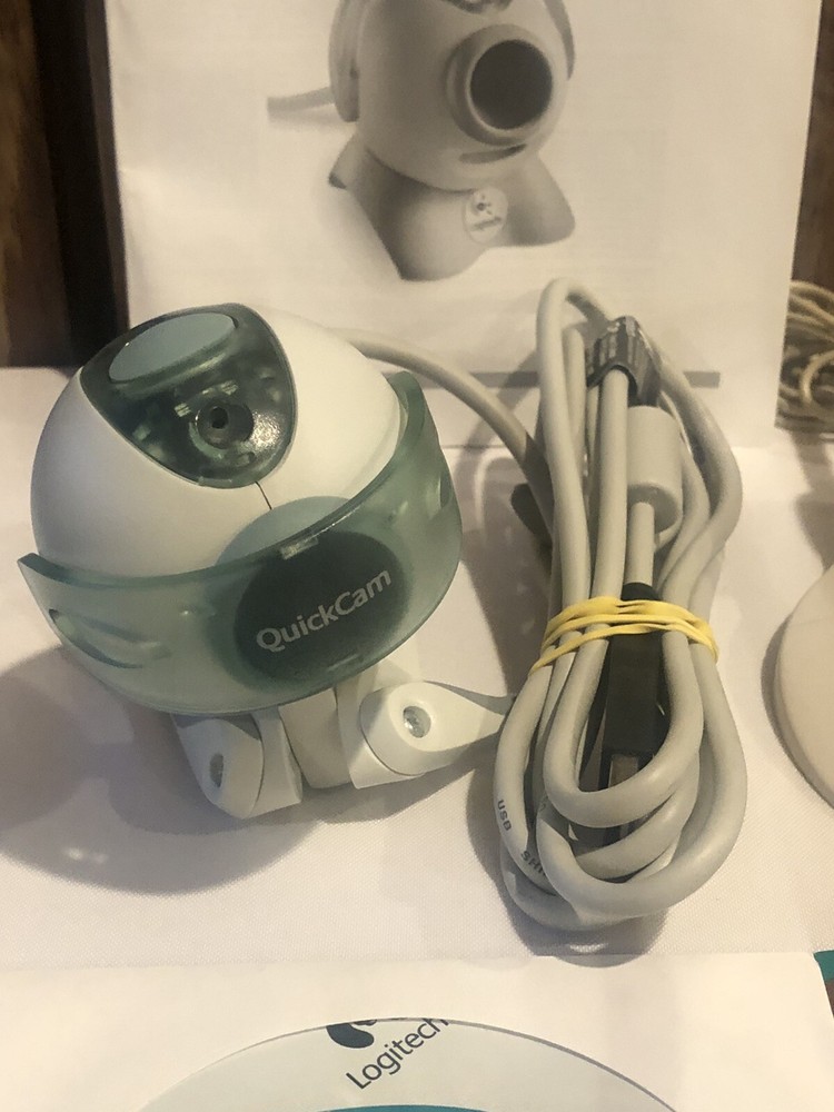 Logitech V-UD4 USB Wired Quickcam Web & Wired Microphone W/Extras