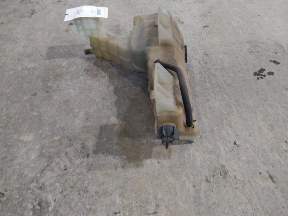 For 2016 PETERBILT 579 RADIATOR OVERFLOW TANK , MN