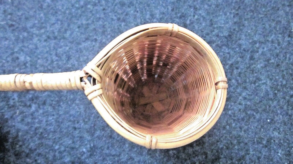 Tea Strainer, Vintage Handmade, Wicker.