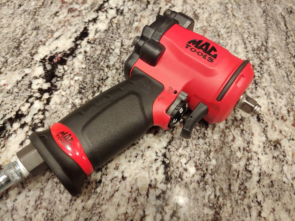 Mac Tools 3/8 Stubby Impact Wrench
