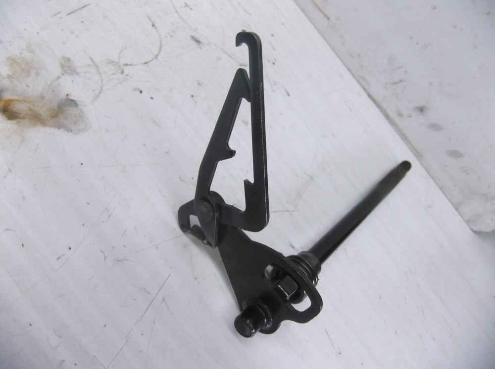KAWASAKI CSR305 GEAR CHANGE SHAFT