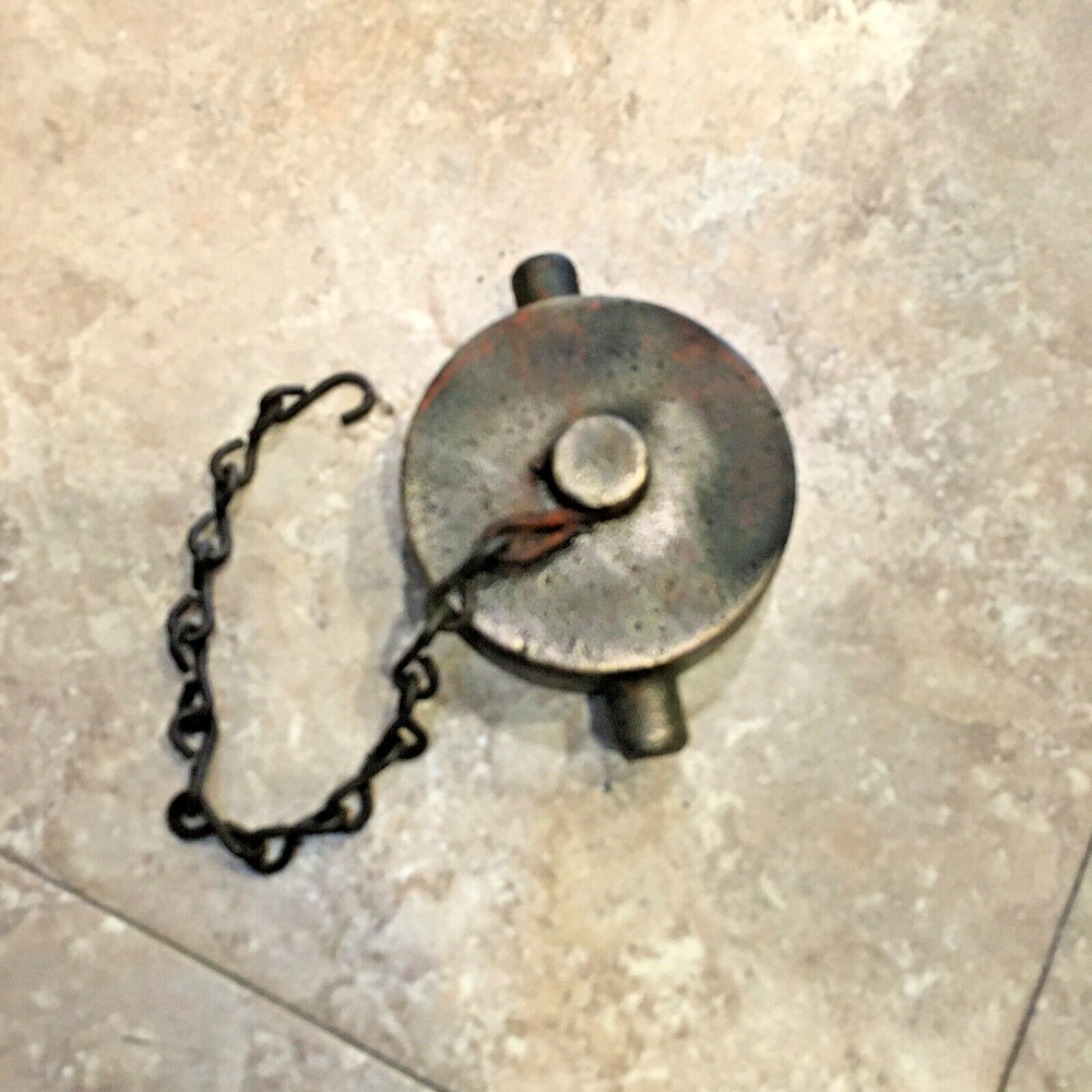 BRASS HYDRANT CAP - 2-1/2" FEMALE
