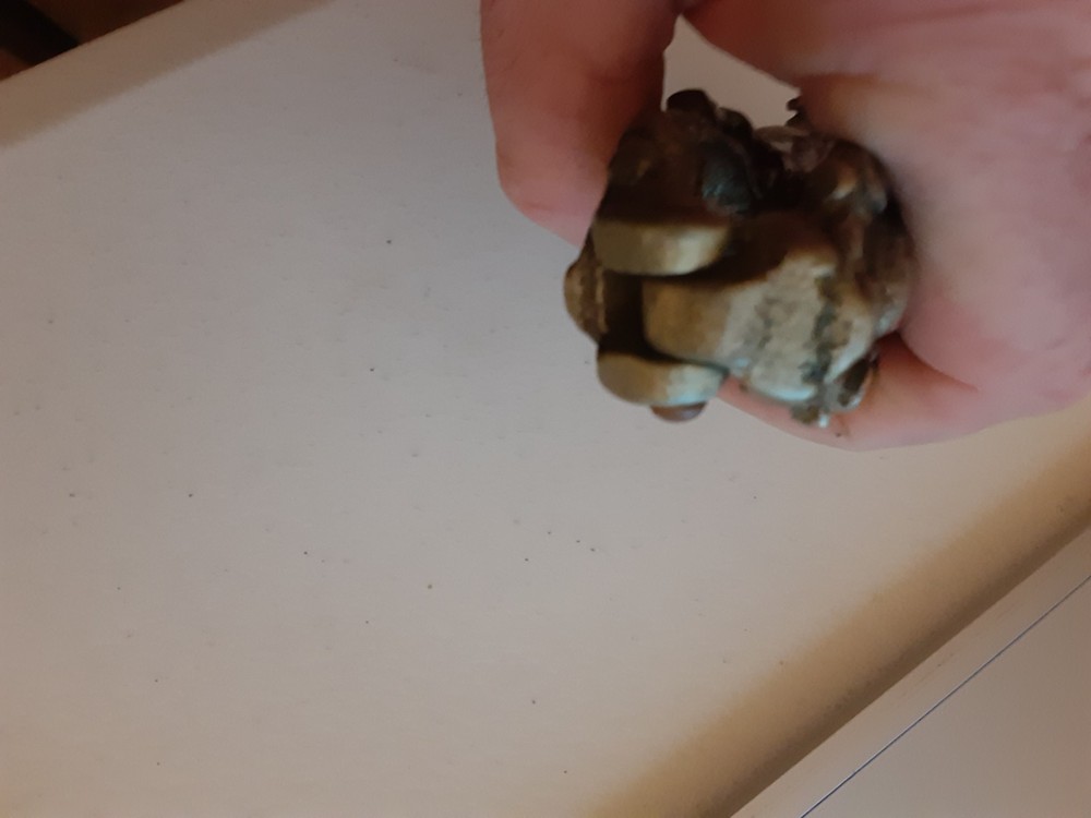 VTG./ ANTIQUE SOLID BRASS NUTCRACKER W/ CHERUB HANDLES