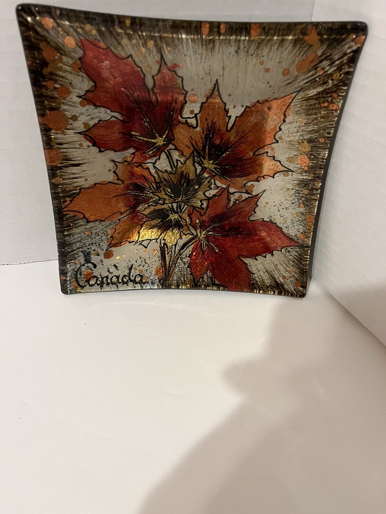 Glass Fused Maple Leaf Design Dish Canada