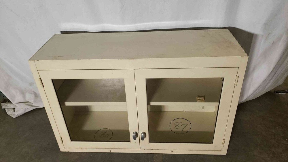 47x16x30 Overhead Cabinet W/ Knobs(100096)