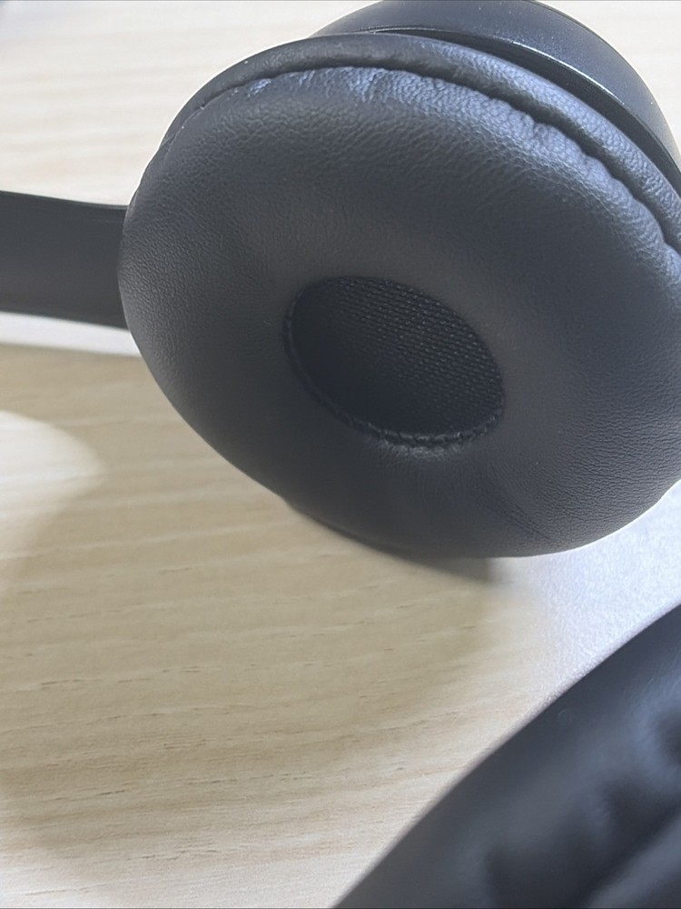 Logitech Zone 305 Wireless Bluetooth Headset Microsoft Teams Version with Dongle