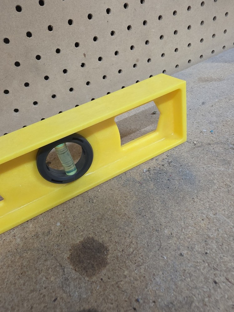 24" Stanley Level
