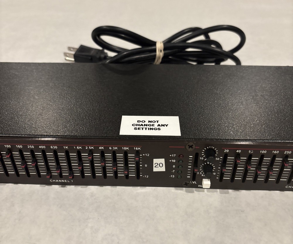 ROLLS REQ215 Dual 15 Band 1/3 Octave Graphic Equalizer With Sub-Output |#D71