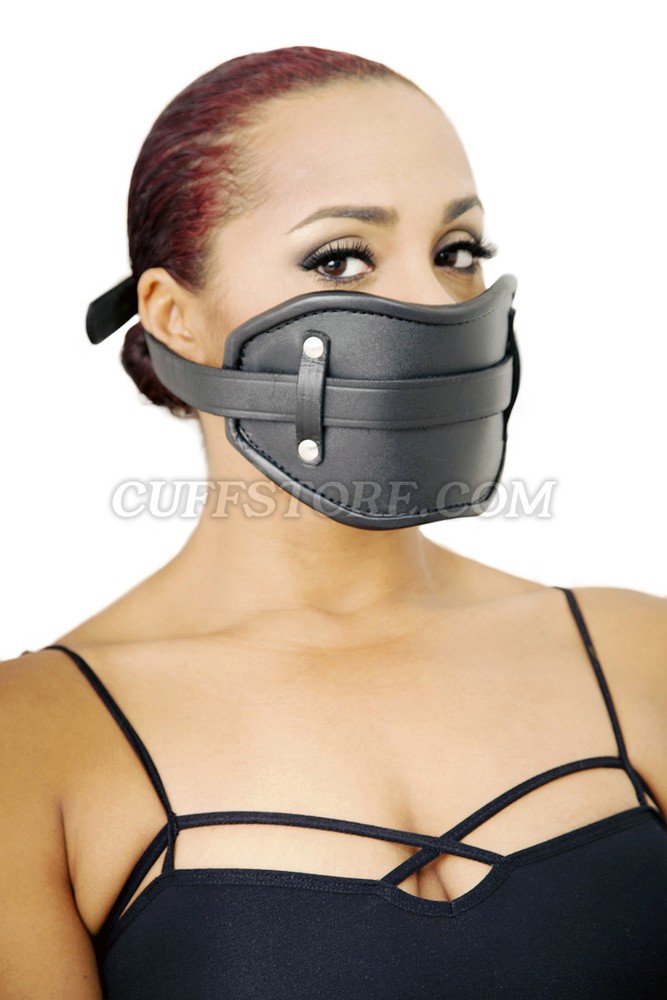 Black Leather Mouth Gag Mask Lockable Extreme Restraint