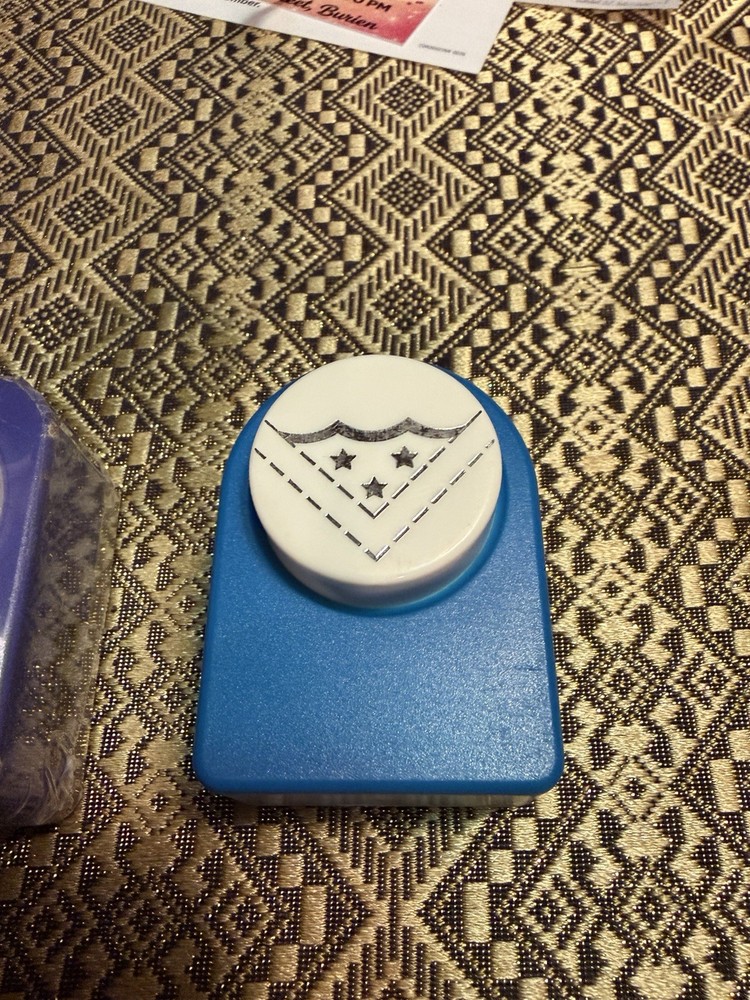 4 Scrapbooking Paper Punches For Crafts