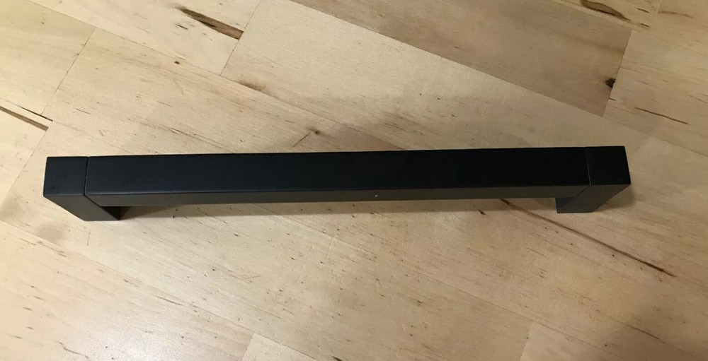 Alno D420-8-BRZ Appliance Block Modern Pull, Bronze