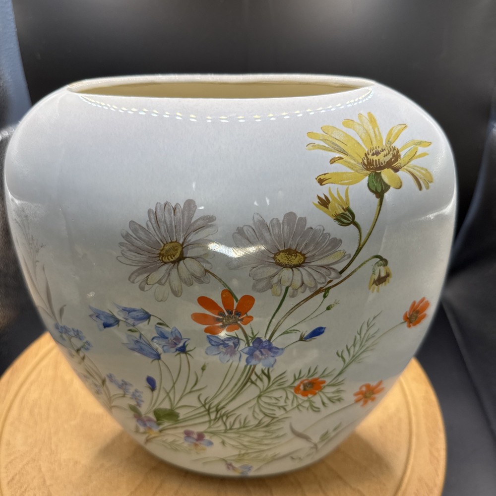Oval Meadow Flower Ceramic Vase