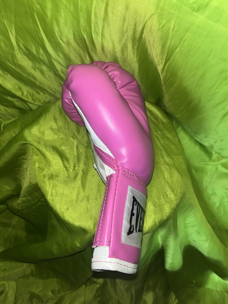 Everlast Advance Training Boxing Gloves Pink/White, 12oz