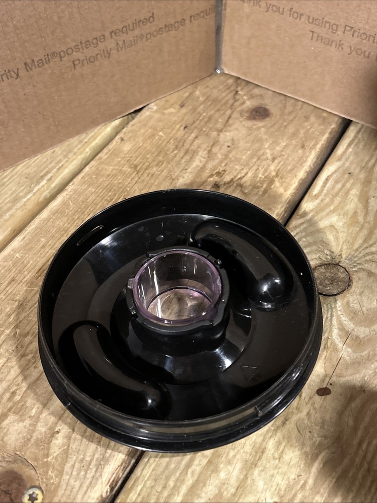 Back To Basics Smoothie Splash Pitcher Black Lid w/ Cap