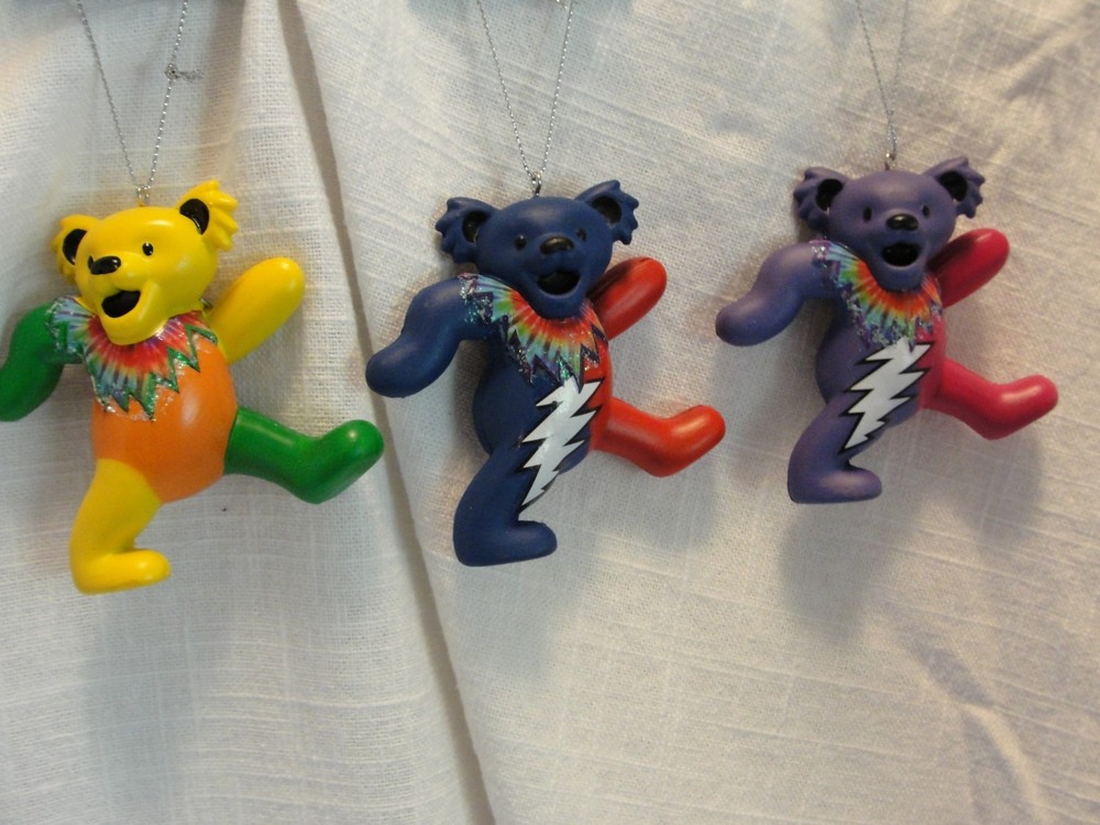 GRATEFUL DEAD DANCING BEAR ORNAMENT 3" RED AND BLUE BEAR