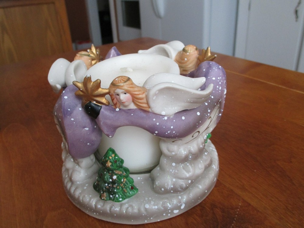 CHRISTMAS ANGELS CANDLE HOLDER