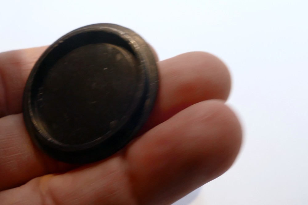 33mm Lens Front Cap for stacking, metal, screw in type