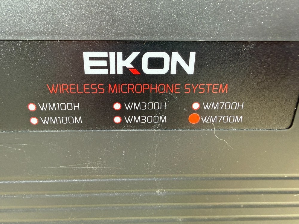 EIKON WM700M Wireless Microphone System UHF Handheld Mic Receiver Kit Case