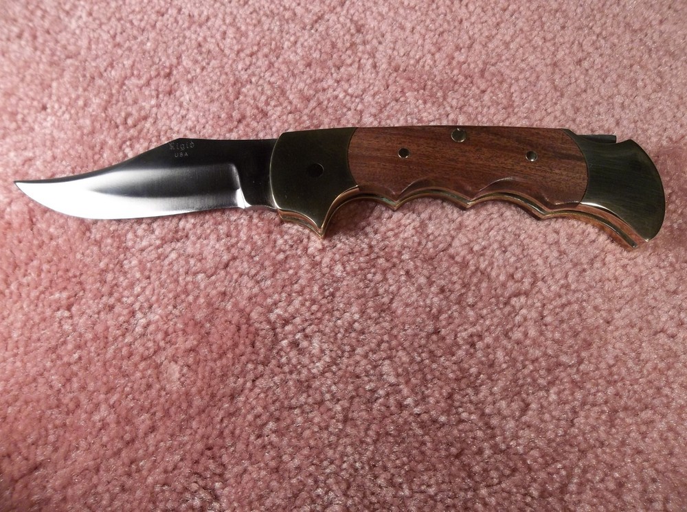 VINTAGE RIGID FOLDING HUNTER KNIFE APACHE G9 PREOWNED IN EXCELLENT CONDITION