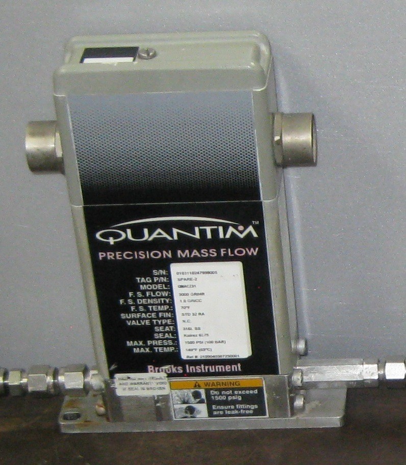 BROOKS INSTRUMENT QUANTIM PRECISION MASS FLOW, MODEL: QMACZ31,
