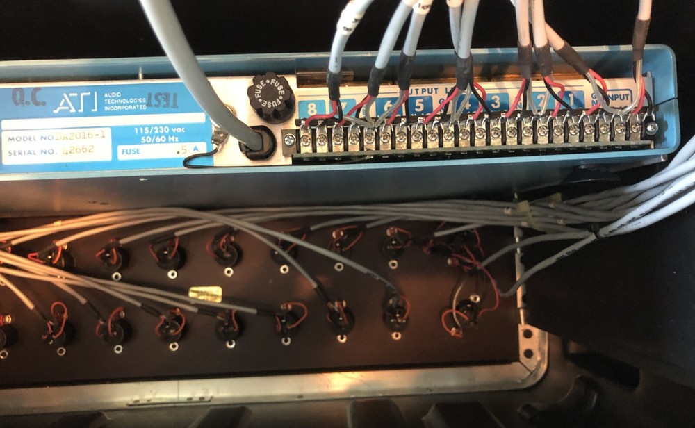 ATI 8 Channel Distribution Amplifier Very Nice!