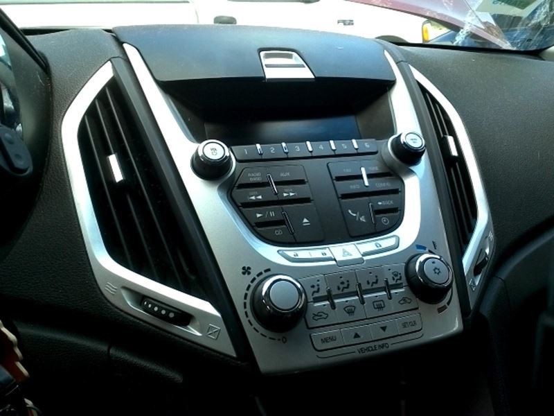 2011 GMC Terrain Dash Display Screen OEM 594-01178 Used, Needs Reprogramming
