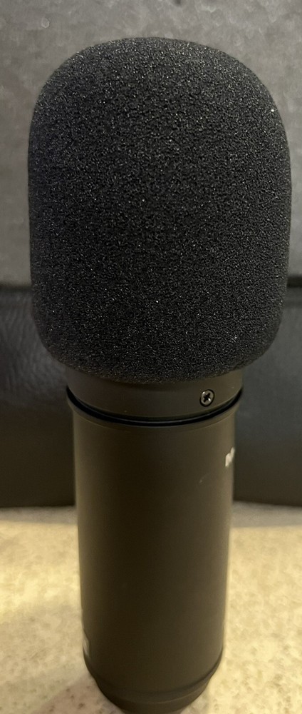 M Audio Nova Black Condensor Microphone W/Padded Carry Case & Sock - SEE PICS