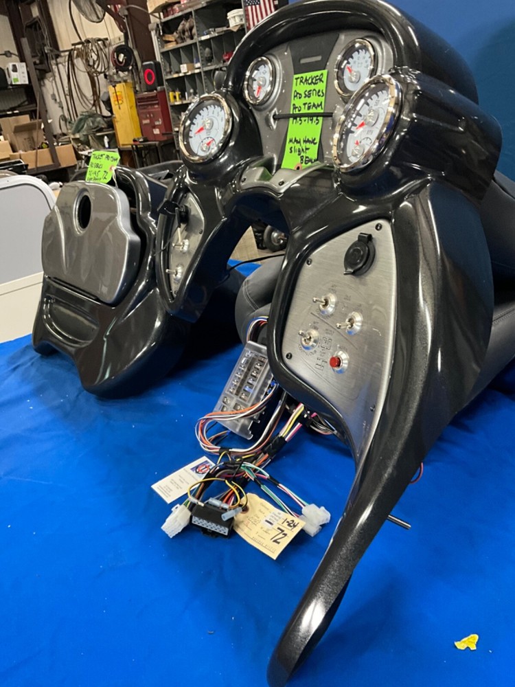 trackerboat , pro series dual ,gauge panel dash ,with dash box ,gauges