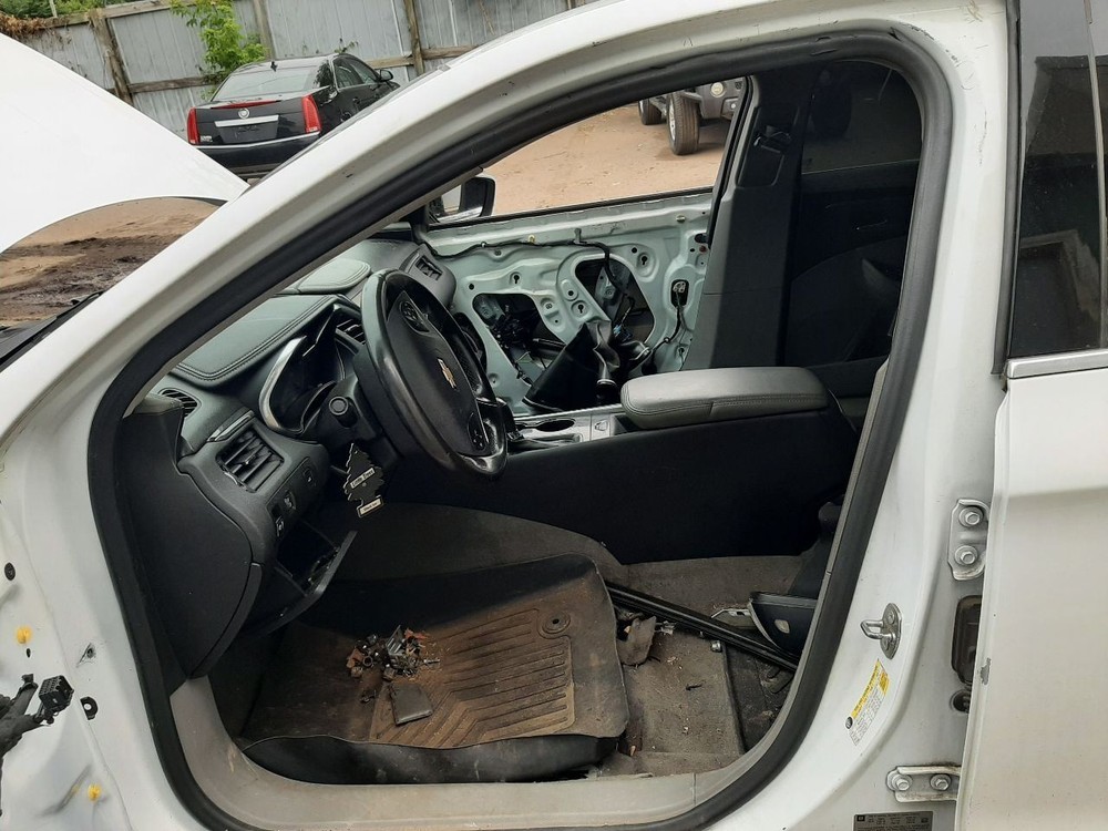 IMPALANEW 2017 Headrest 1006587