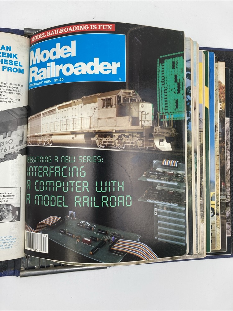 Model Railroader Magazine Lot Year 1985 Issues January - October in Binder