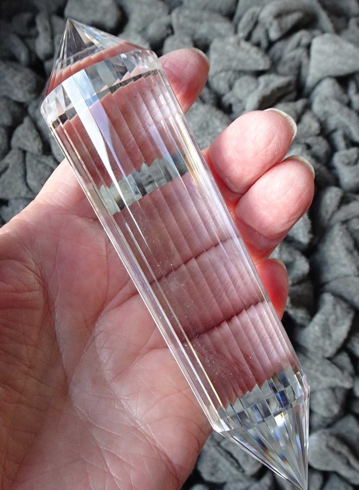 Clear Quartz Vogel 32-sided Crystal - v2007