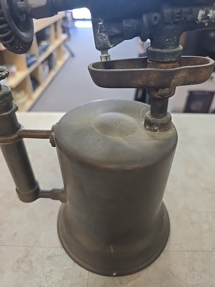 Blowtorch Otto Bernz Co.