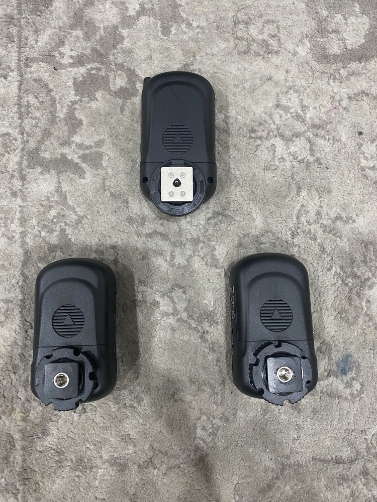 AODELAN Wireless Flash Trigger Transmitter and Receiver Set