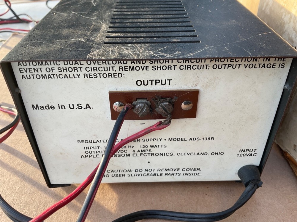 Apple Blossom Electronics Power Supply, 13.8 VDC-4 Amp
