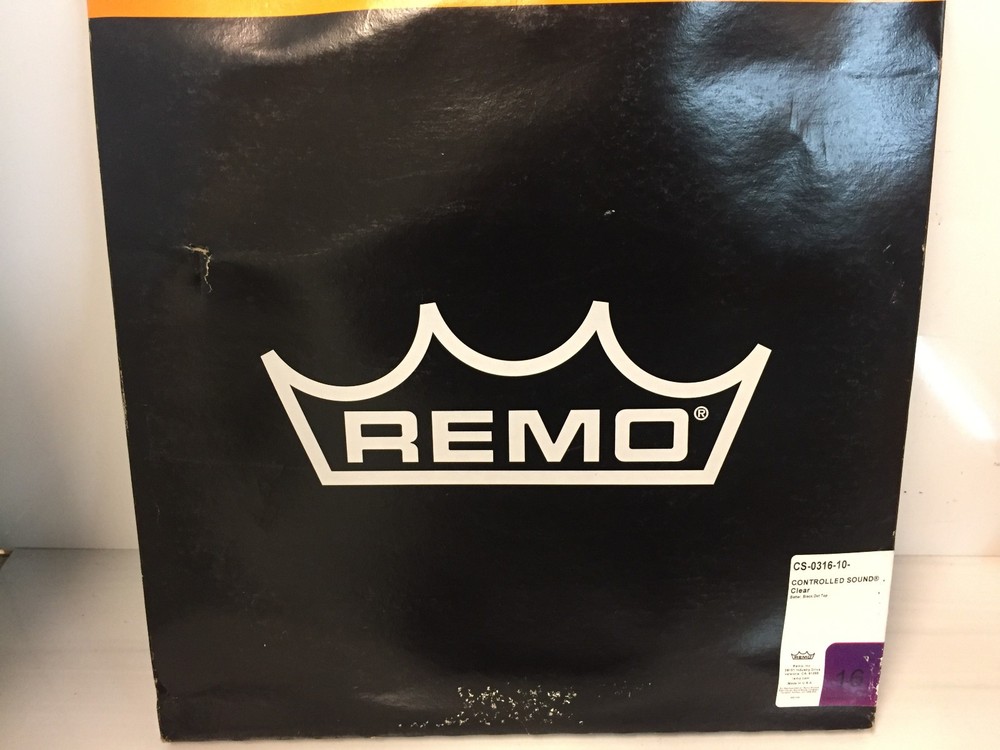 Remo 16" Controlled Sound Clear Black Dot Drumhead CS-0316-10