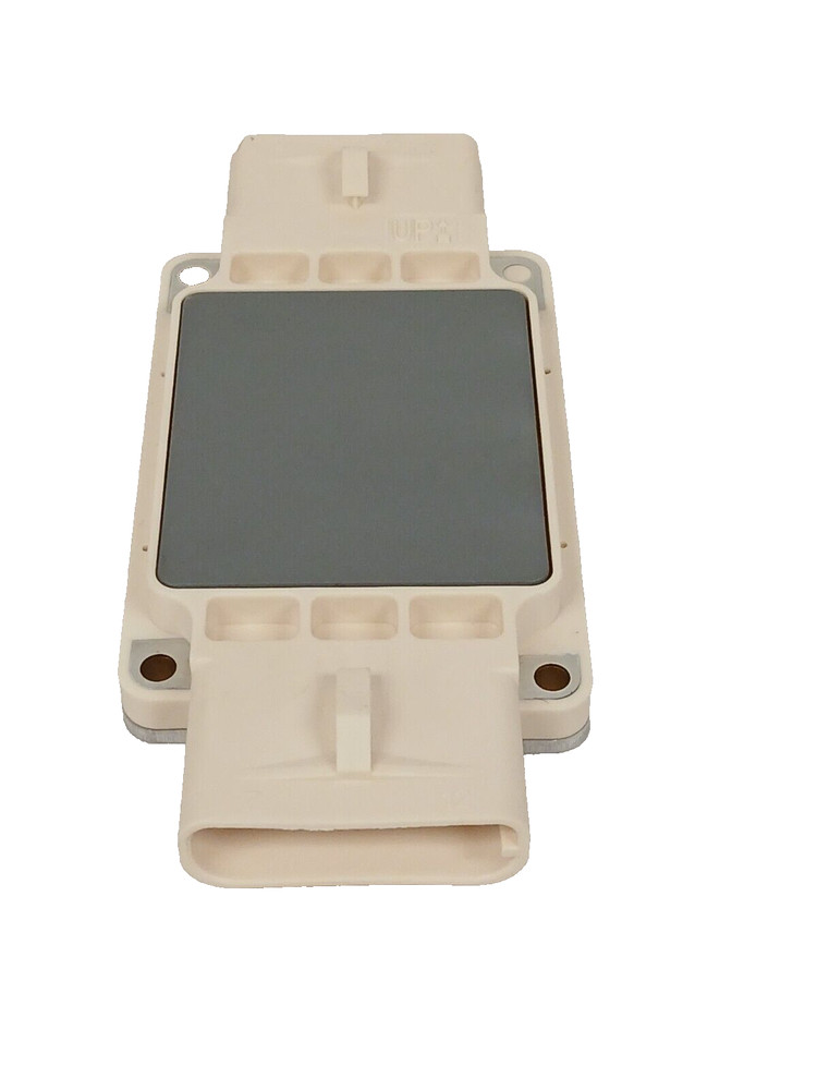 NEW OEM CARQUEST CBG1013 Ignition Module