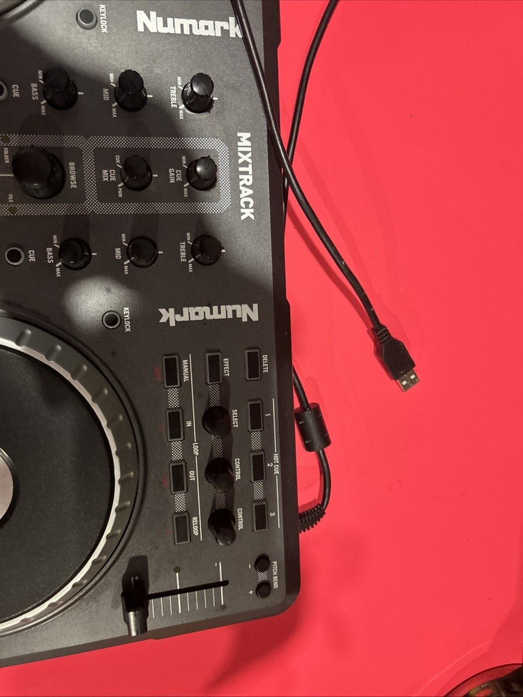 Numark Mixtrack Digital 2-Channel DJ Controller