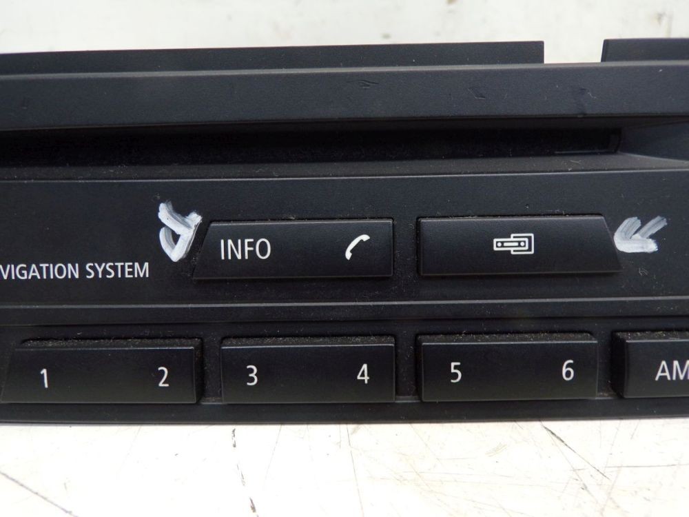 Radio/Cd-Changer Navigation System, Code Not Available! Fits Fo