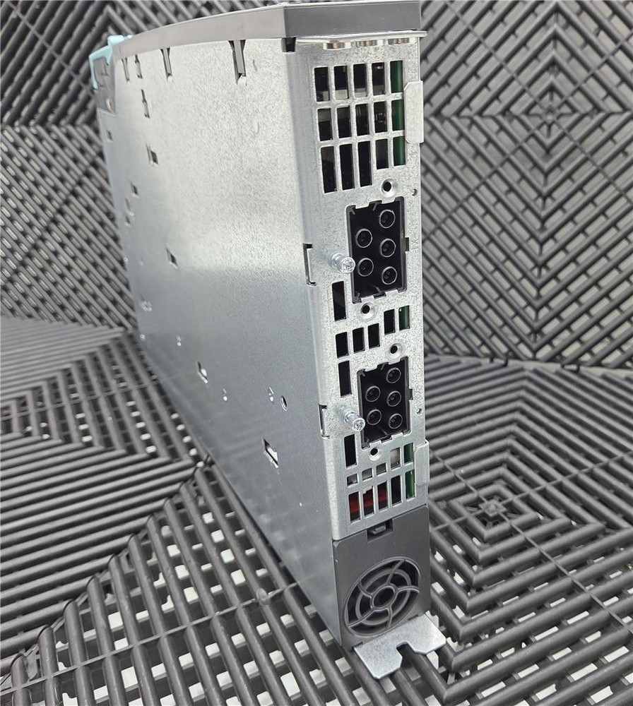 Siemens 6SL3120-2TE15-0AA4 Double Motor Module Servo Drive 5A