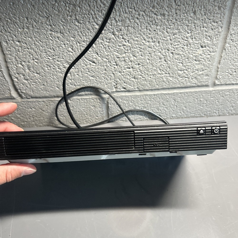 Samsung BDJ5700 Smart Blu-ray DVD Player