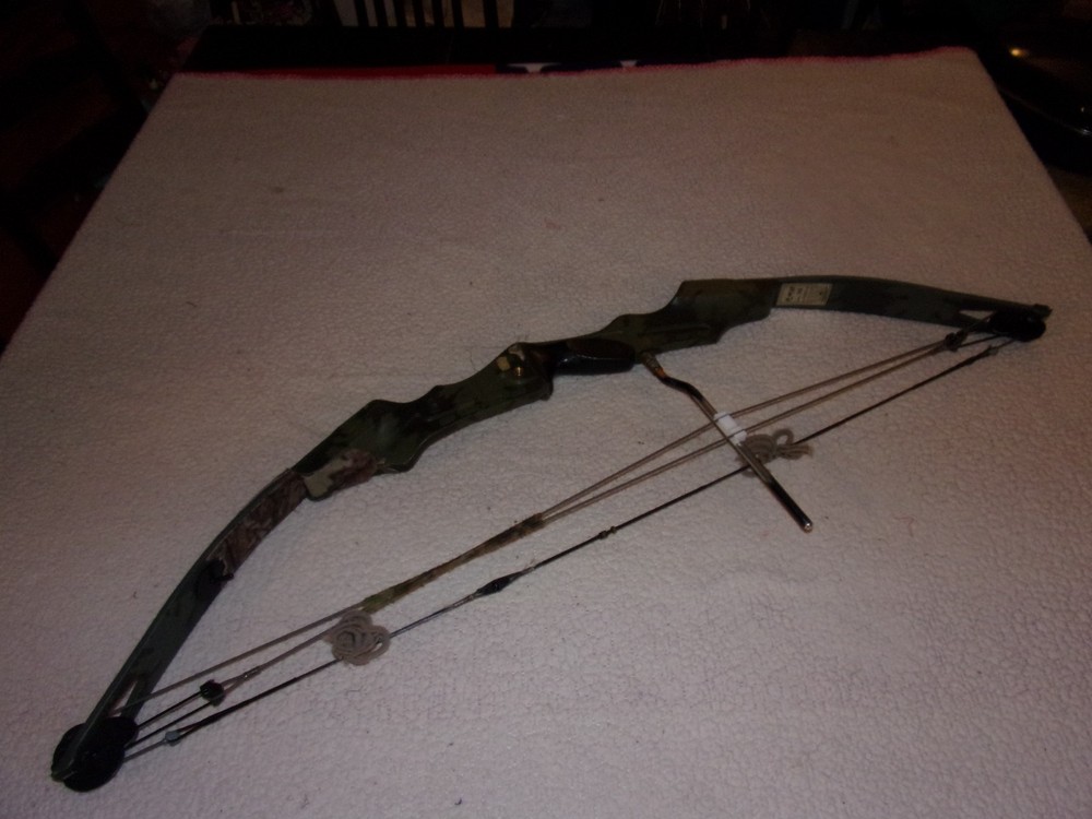 PSE Game Sport Compound Bow